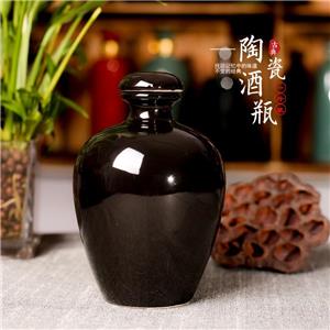 1斤装酒字瓶 单价￥3.8
